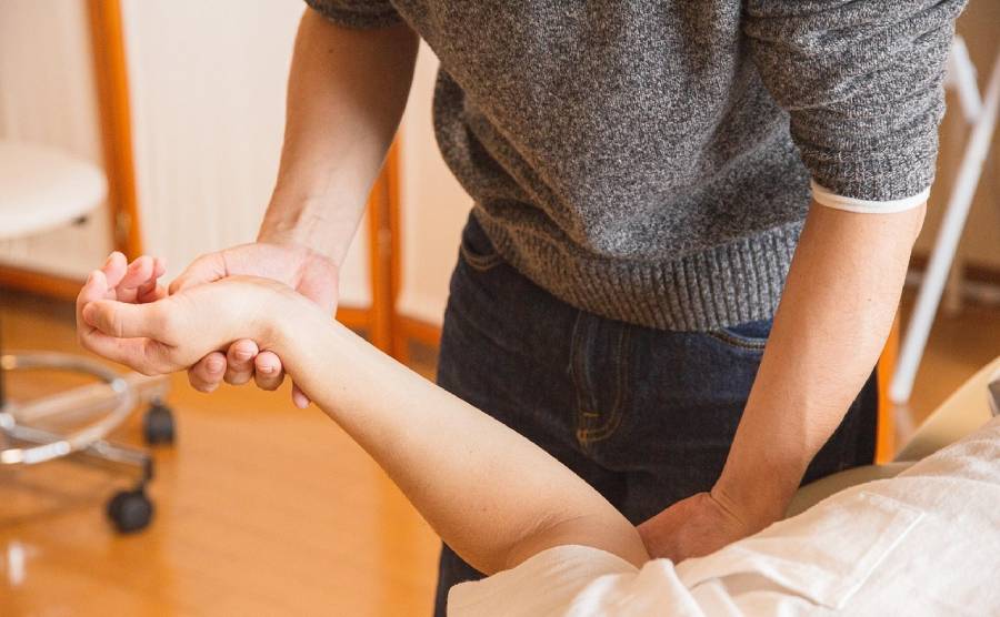 Hormone Balance Naturally: The Benefits of Bioidentical Therapy for Utah Women