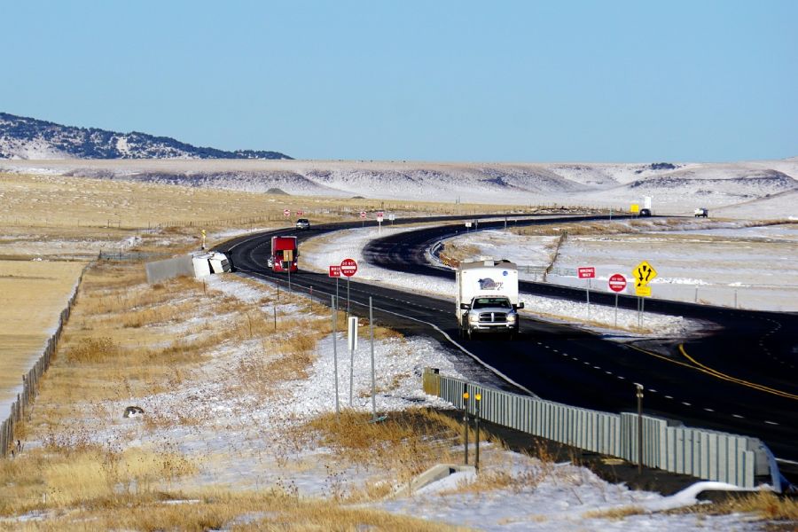 Why You Need a Houston Truck Accident Lawyer After an 18-Wheeler Crash